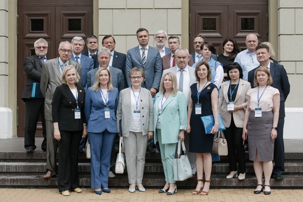6 июля 2023 года в г. Воронеже состоялся семинар-совещание, в котором принял участие председатель Контрольно-счетной палаты Рязанской области Ю.Б. Карпов